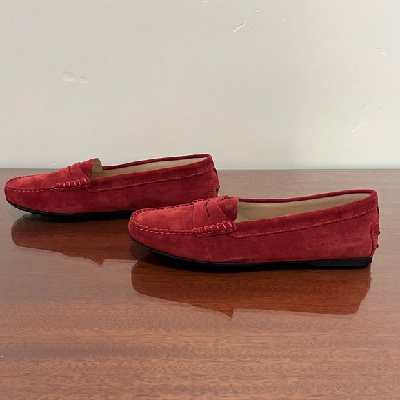 NIB Tod's Gommino Suede Loafers - Picture 12 of 15